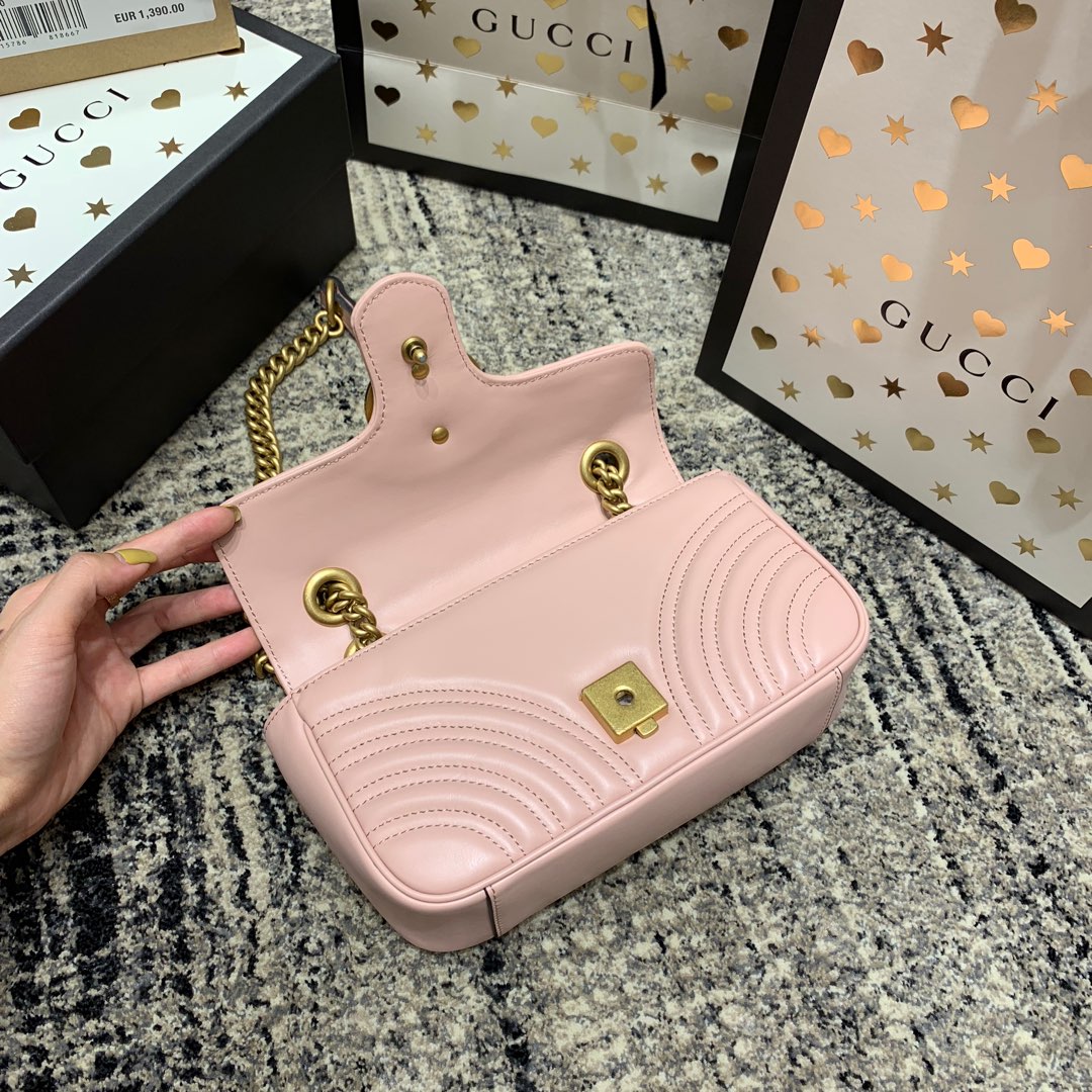 Luxury Gucci GG Marmont 22cm Pink Calfskin Gold Hardware