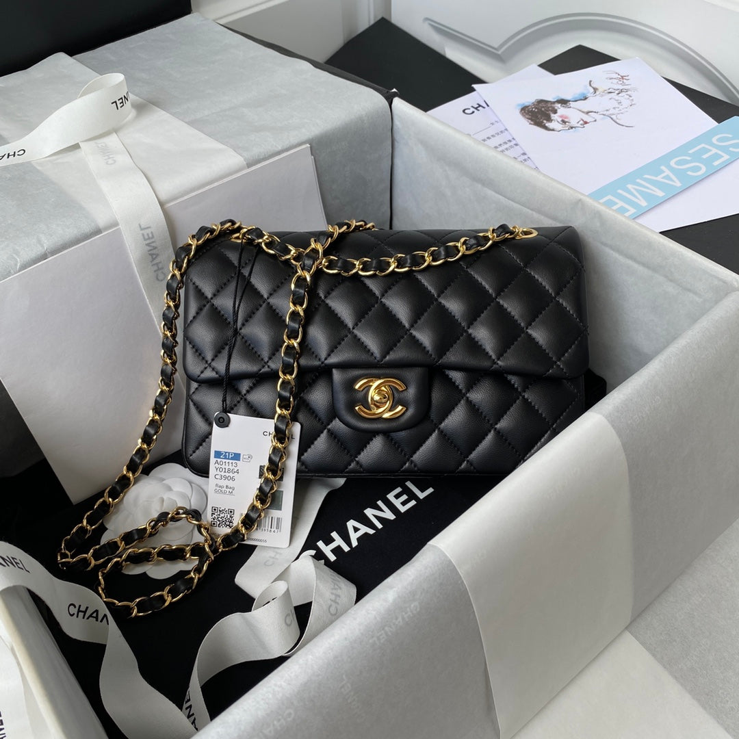 Luxury Chanel Medium Classic Flap Bag 23cm Black Lambskin Gold Hardware