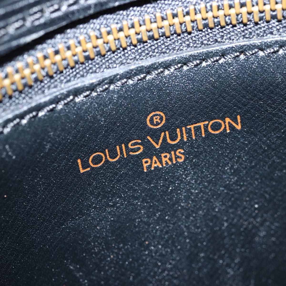 LOUIS VUITTON Epi Saint Cloud GM Shoulder Bag Black Noir M52192 LV yb573