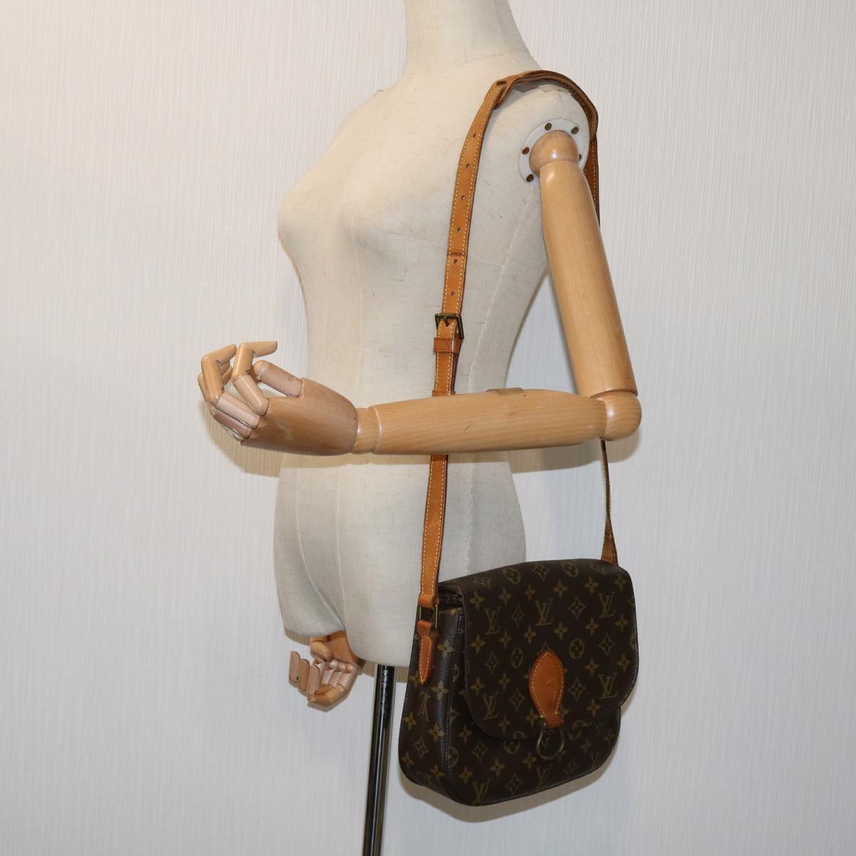 LOUIS VUITTON Monogram Saint Cloud GM Shoulder Bag M51242 LV yk11365
