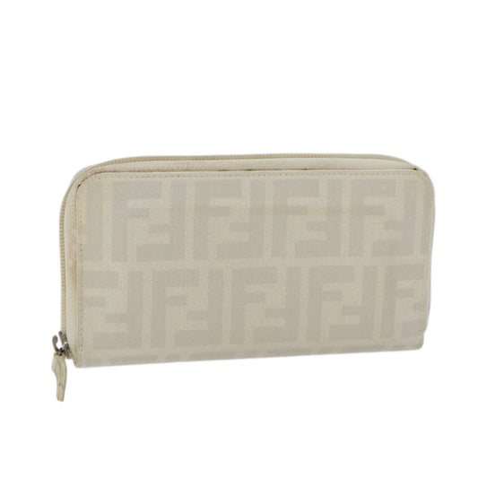 Luxury FendiZucca Canvas Long Wallet Whiteyk11469