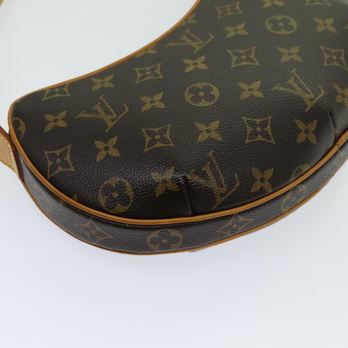 LOUIS VUITTON Monogram Pochette Croissant Shoulder Bag M51510 LV yk11546A