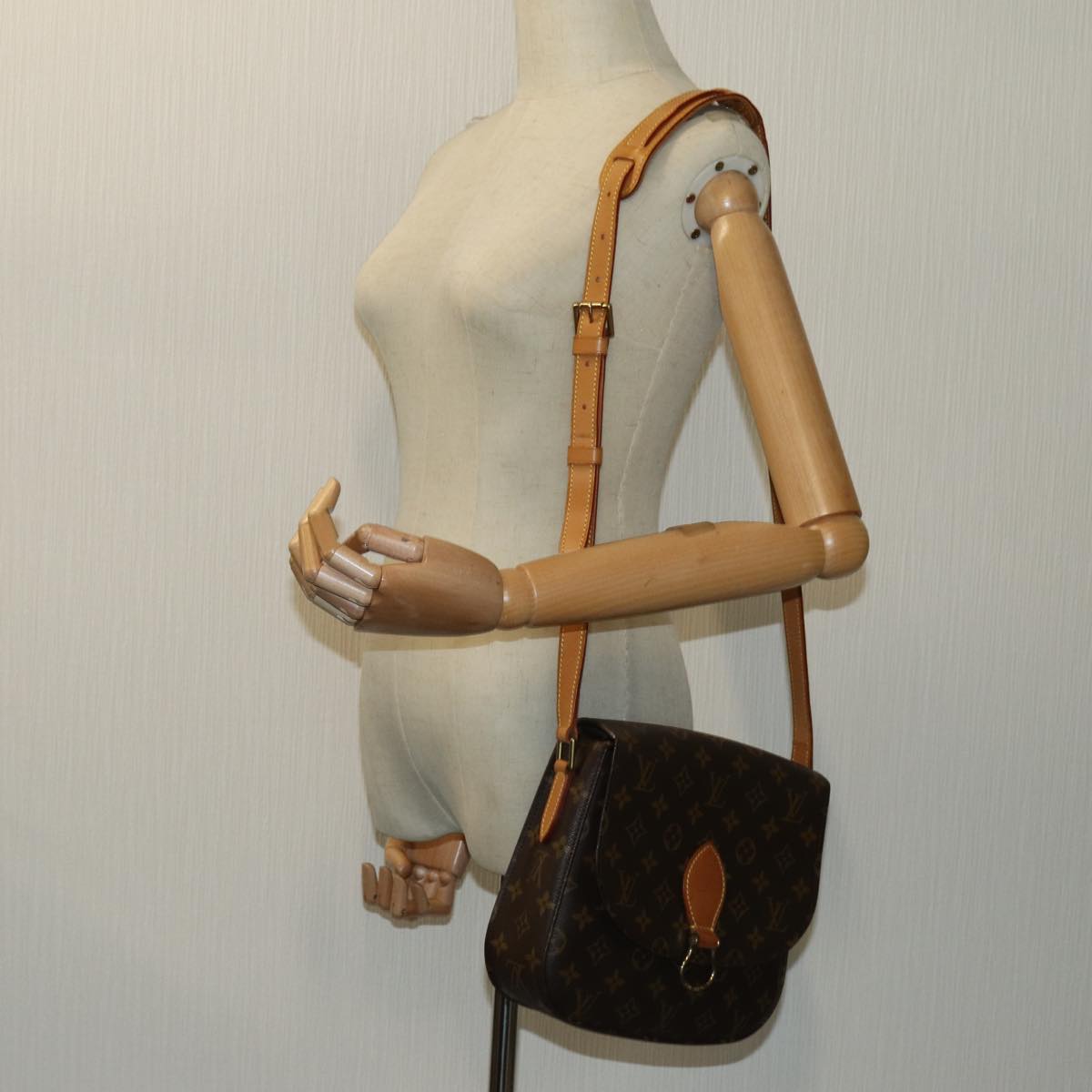 LOUIS VUITTON Monogram Saint Cloud GM Shoulder Bag M51242 LV yk11558