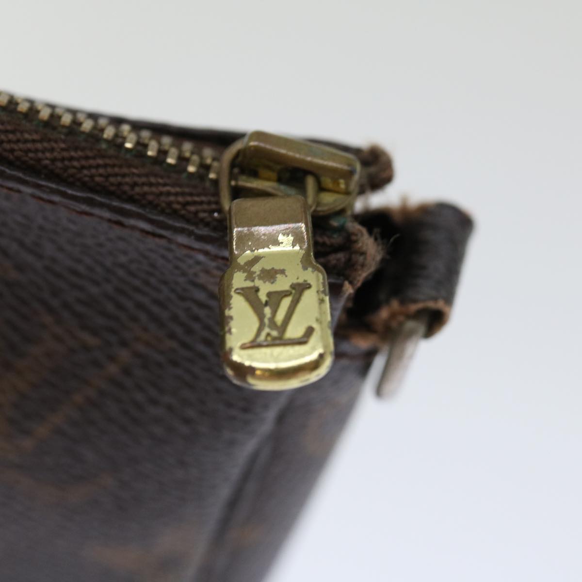 LOUIS VUITTON Monogram Pochette Accessoires Pouch M51980 LV yk11572