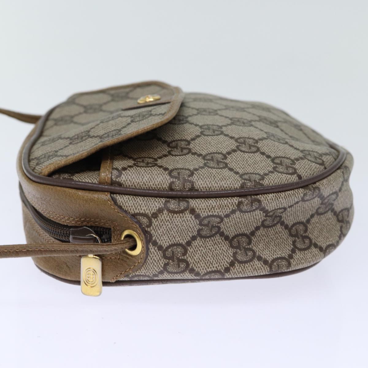 Luxury Gucci Trending 2025 GG Supreme Shoulder Bag PVC Beige 56 02 600  12077