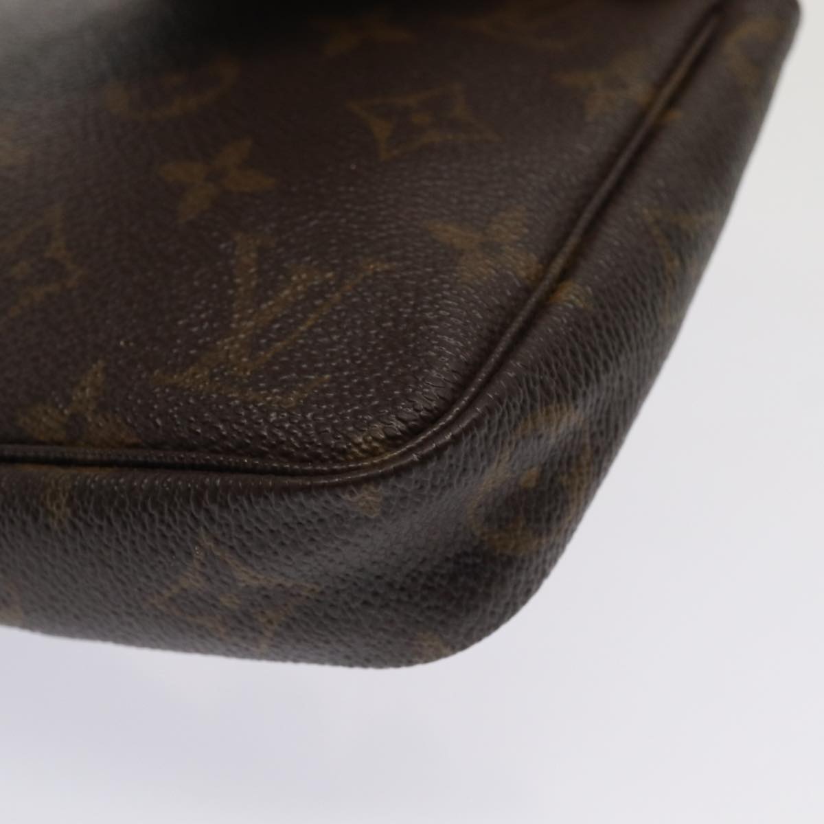 LOUIS VUITTON Monogram Pochette Accessoires Pouch M51980 LV yk13460
