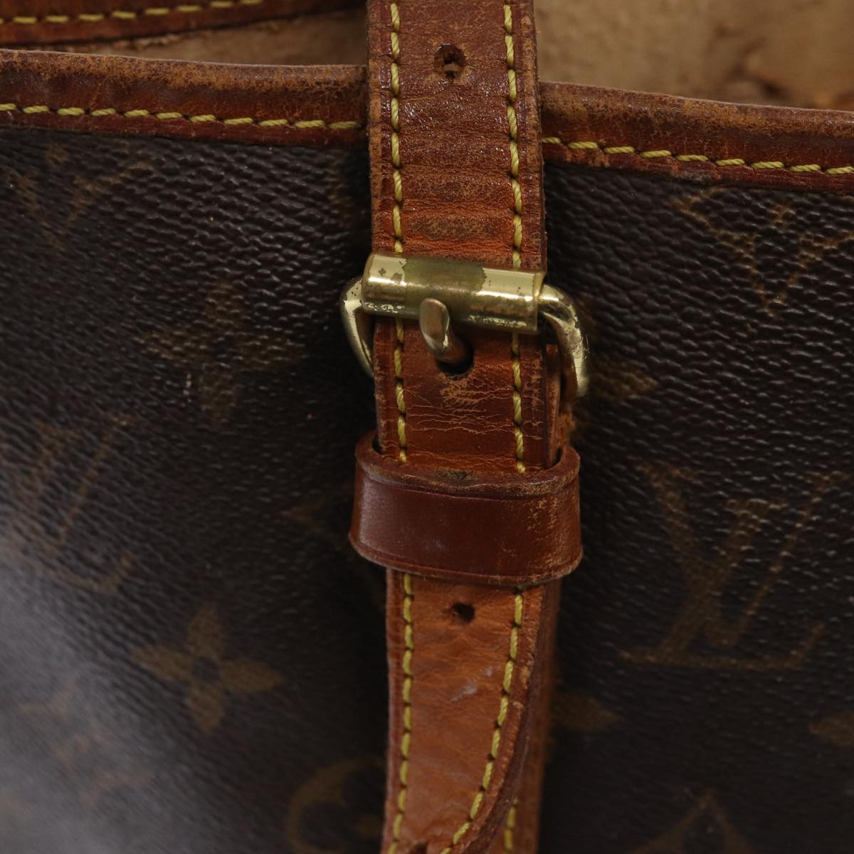 LOUIS VUITTON Monogram Bucket GM Shoulder Bag M42236 LV yk13586