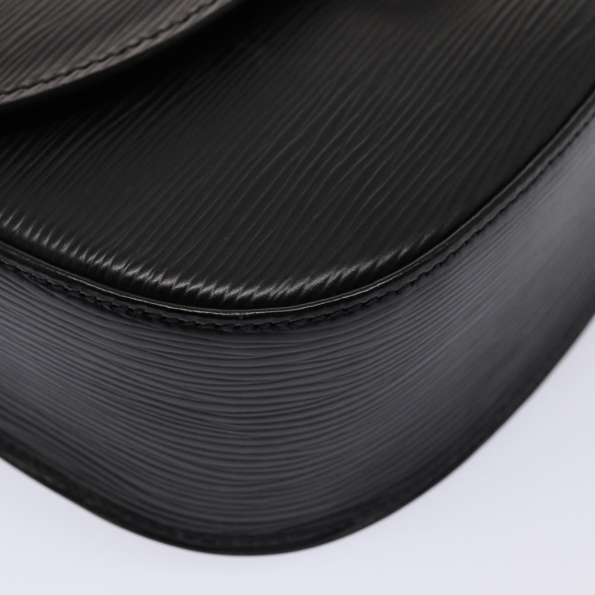 LOUIS VUITTON Epi Saint Cloud GM Shoulder Bag Black Noir M52192 LV yk13926