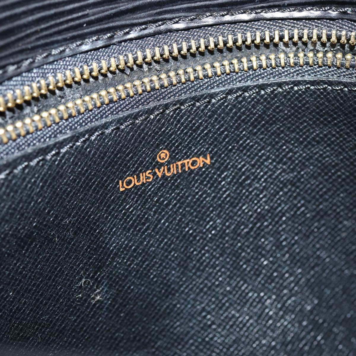 LOUIS VUITTON Epi Saint Cloud GM Shoulder Bag Black Noir M52192 LV yk13926