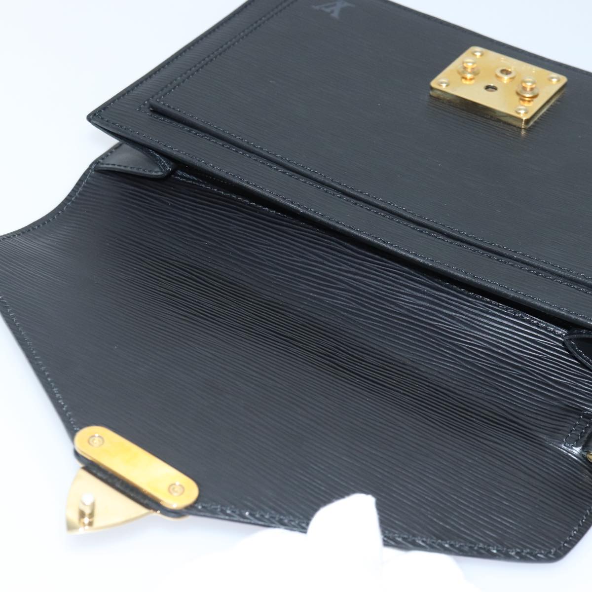 LOUIS VUITTON Epi Serie Dragonne Hand Bag Black Noir M52612 LV yk14514