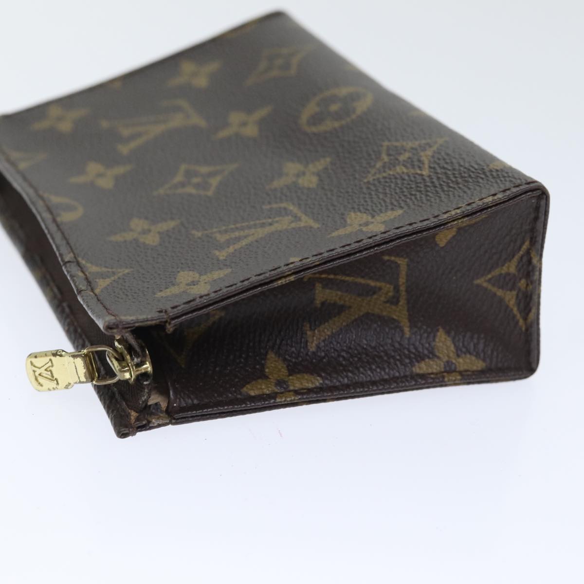 LOUIS VUITTON Monogram Poche Toilette 15 Pouch M47546 LV yk14690