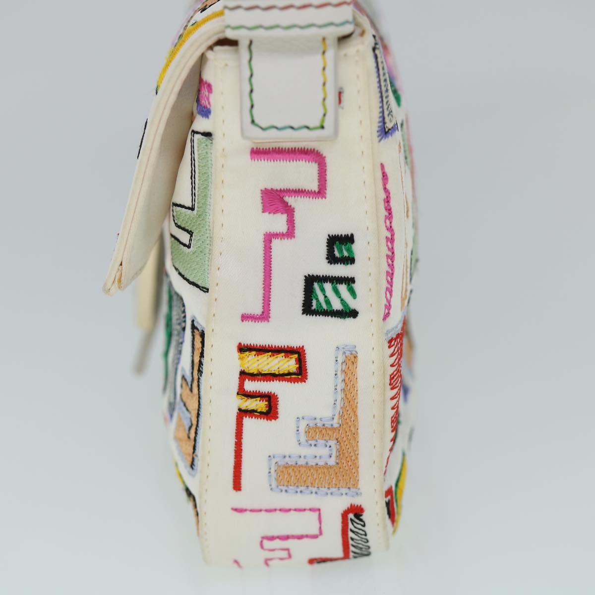 Luxury FendiZucca Canvas Embroidery Mamma Baguette Bag 2way Multicoloryk8631A