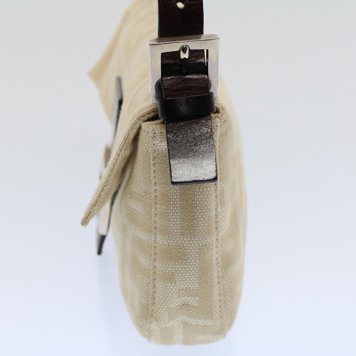 Luxury FendiZucca Canvas Mamma Baguette Shoulder Bag Beige 3505 26424 008yk9079