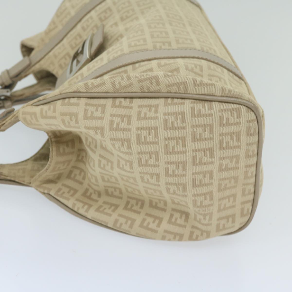 Luxury FendiZucchino Canvas Shoulder Bag Beigeyk9541