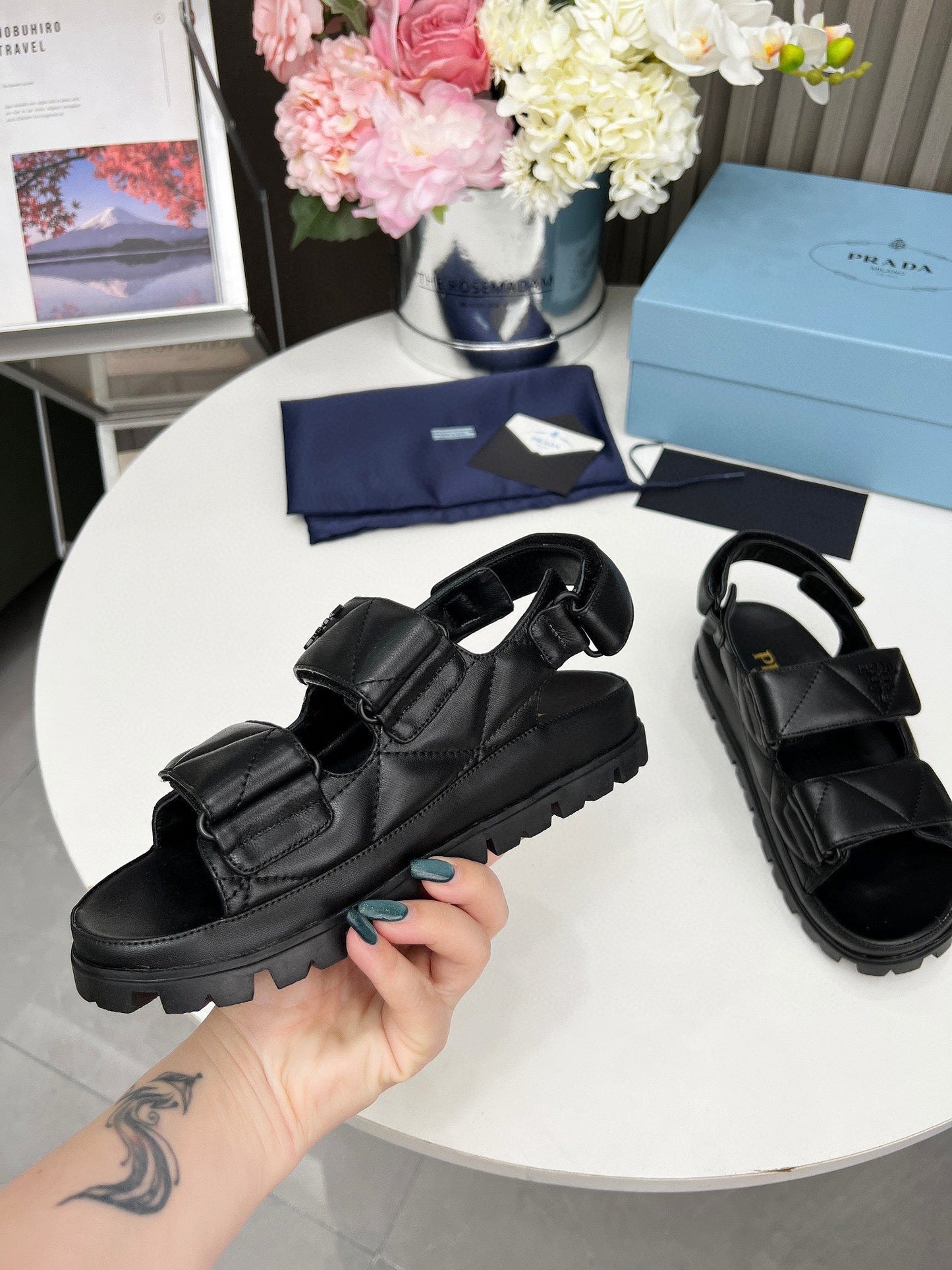 Luxury Pradadad sandal black calfskin